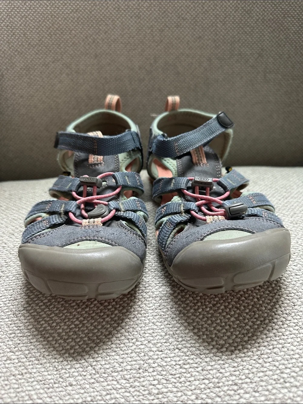 KEEN Seacamp II Kids Gray and Pink Closed-Toe Sandals